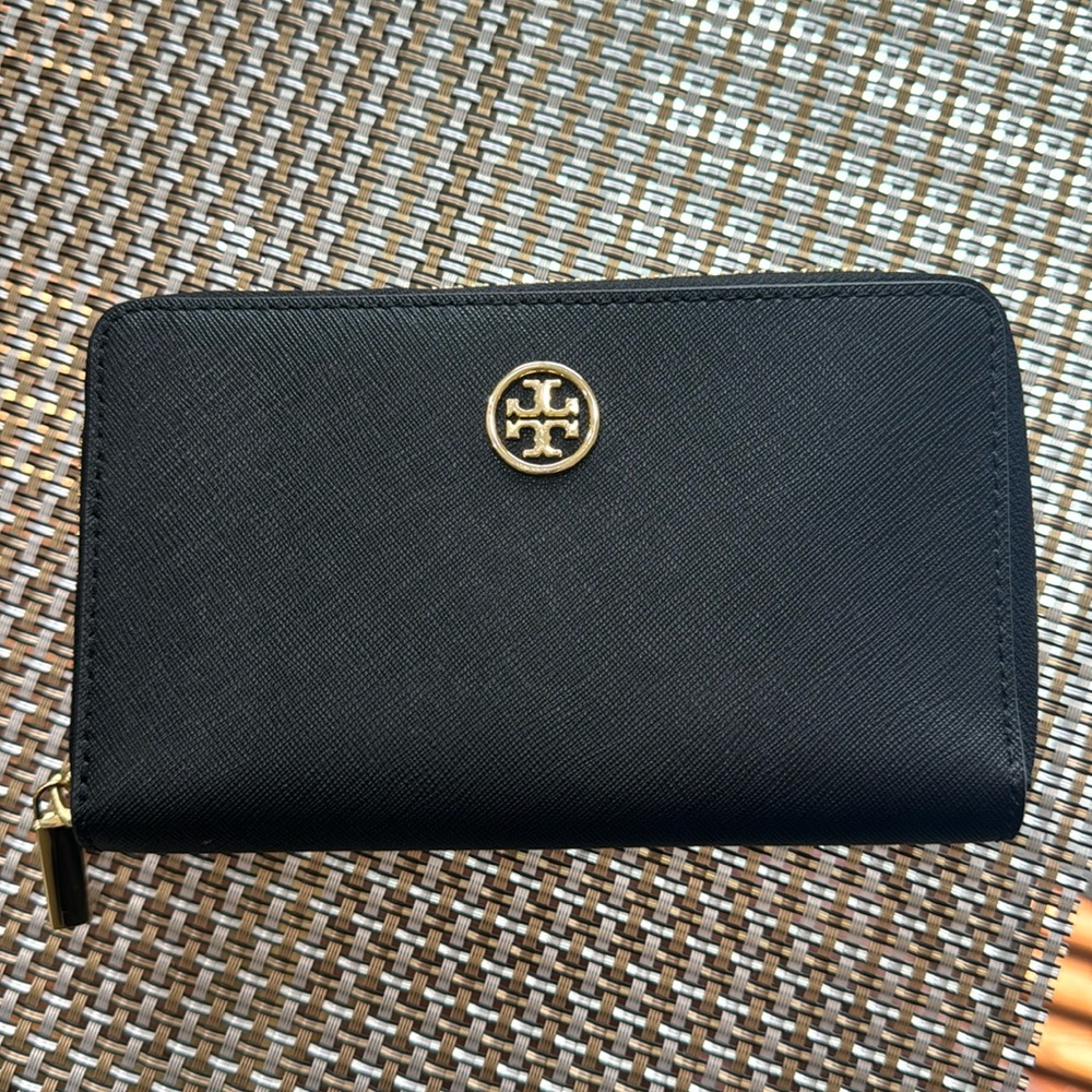 Tory Burch Black Zip Wallet with Gold Accent